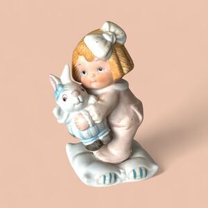 House Global Art Dolly Dingle Figurine Jesus Loves You 725201 Collectible